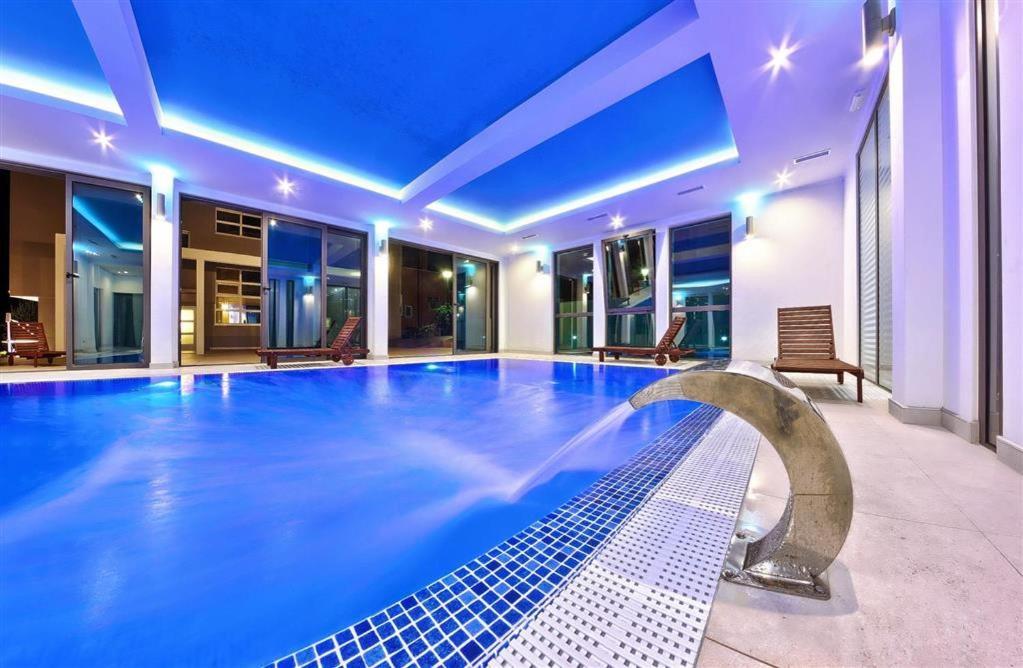 Hotel Nano 德尔韦尼克 外观 照片