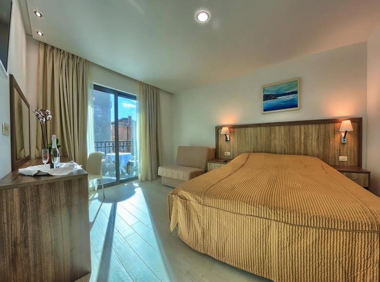 Hotel Nano 德尔韦尼克 外观 照片
